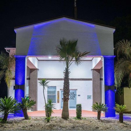 Travelodge By Wyndham Kingsland Ga Экстерьер фото