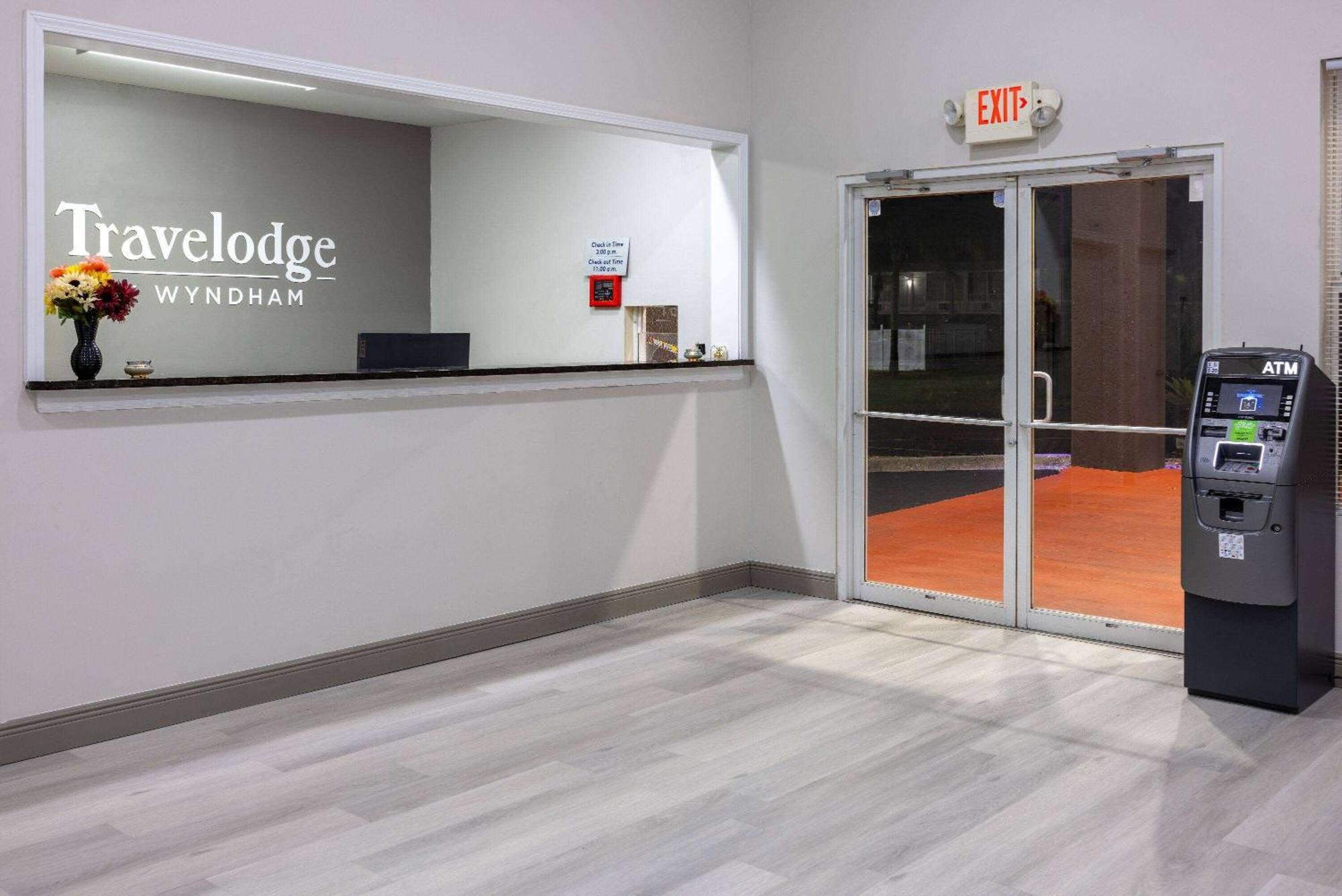 Travelodge By Wyndham Kingsland Ga Экстерьер фото